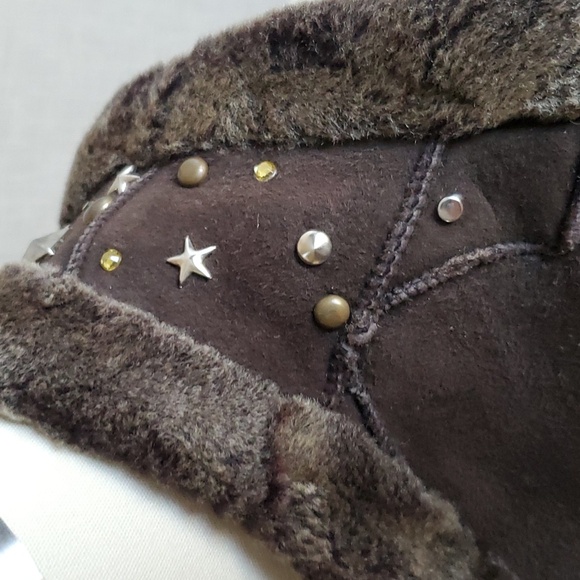 EUC Vintage Betsey Johnson Reversible Sheepskin Vest with Keychain Intact - Picture 14 of 14